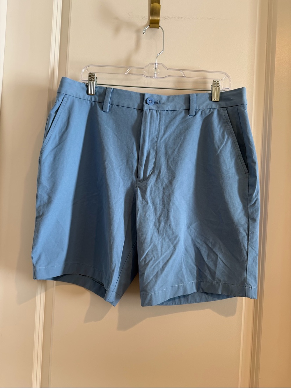 Vineyard Vines Light Blue Flat-Front Men's Shorts